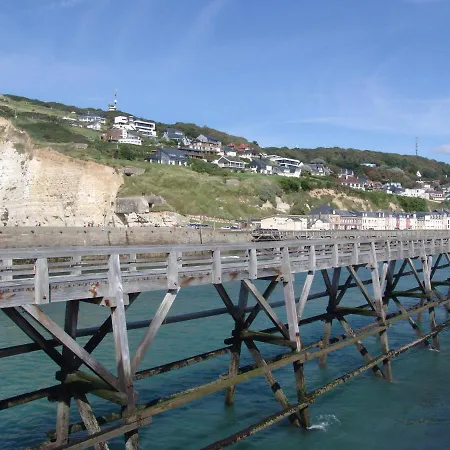 Escale En Vue - 3 - 150 M De La - *