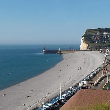 Escale En Vue - 3 - 150 M De La - *